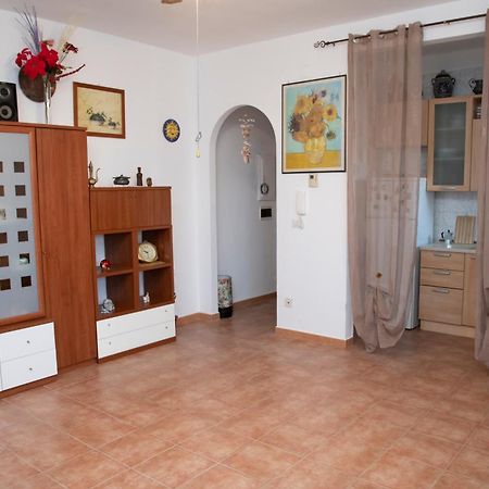 Appartamento Portami A Sentire Le Onde Del Mare Bari Esterno foto